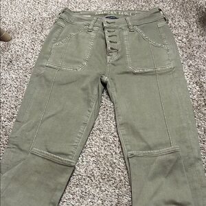 American Eagle Olive Green Button-Fly Next Level Stretch Women’s Pants Size 4